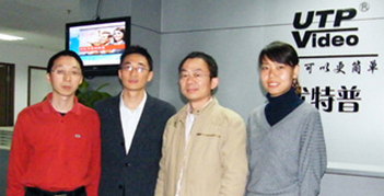 《專業視聽》雜志主編蔣晨星先生蒞臨優特普指導